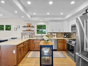 1137 Vía Coronel in Palos Verdes Estates, CA - Building Photo - Building Photo