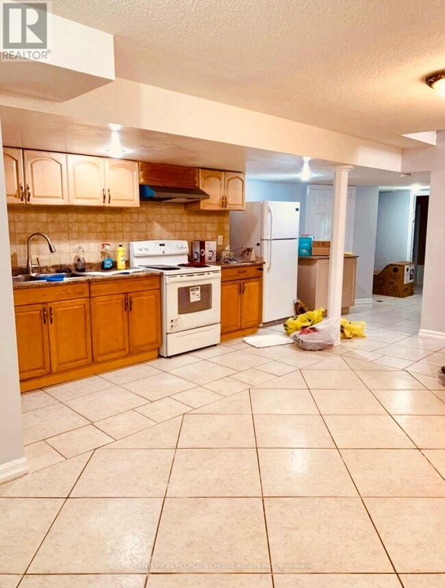 property at 390 Marble Pl