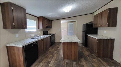 358 Burns Rd in Lumberton, NC - Building Photo - Building Photo