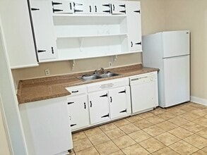 308 Broad St in Carrollton, GA - Building Photo - Building Photo