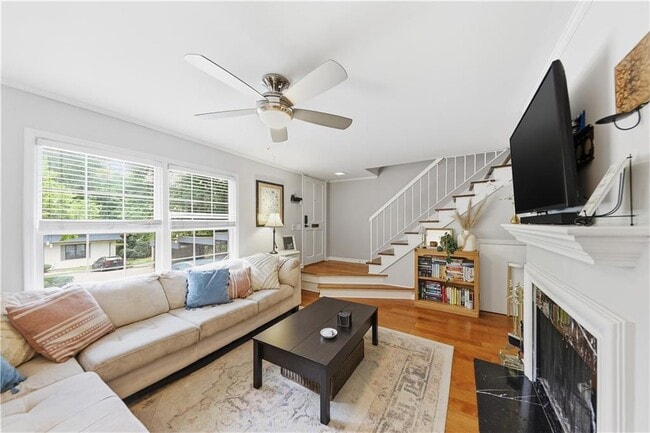 property at 174 Maribeau Square NW