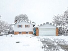 201 Toledo St in Aurora, CO - Building Photo