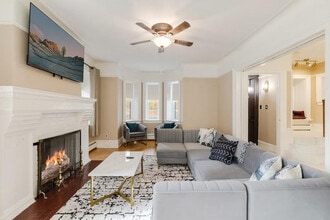 62 Montebello Commons Dr in Suffern, NY - Building Photo - Building Photo