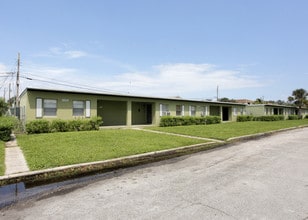 1100 NW 3rd Ct in Fort Lauderdale, FL - Building Photo - Building Photo