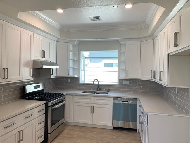 property at 5350 McCulloch Ave