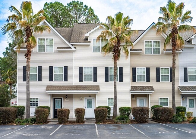 4910 Lake Palmetto Ln