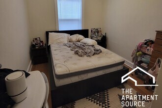 3701 N Hoyne Ave, Unit 1 in Chicago, IL - Foto de edificio - Building Photo