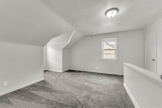 936 Elbon Rd in Cleveland Heights, OH - Building Photo - Building Photo