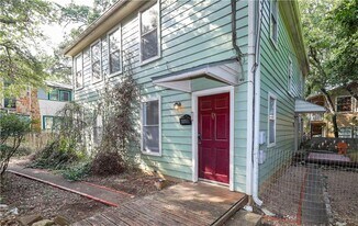 1305 Lorrain St in Austin, TX - Building Photo