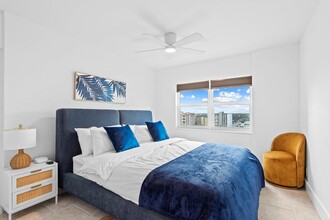 710 N Ocean Blvd, Unit 1101 in Pompano Beach, FL - Building Photo - Building Photo
