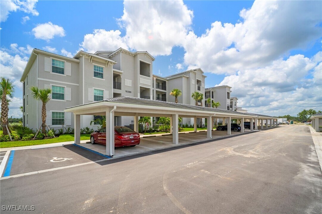 15285 Grn Acrs Ave in Punta Gorda, FL - Building Photo