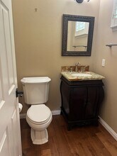 963 Corte Augusta in Camarillo, CA - Building Photo - Building Photo