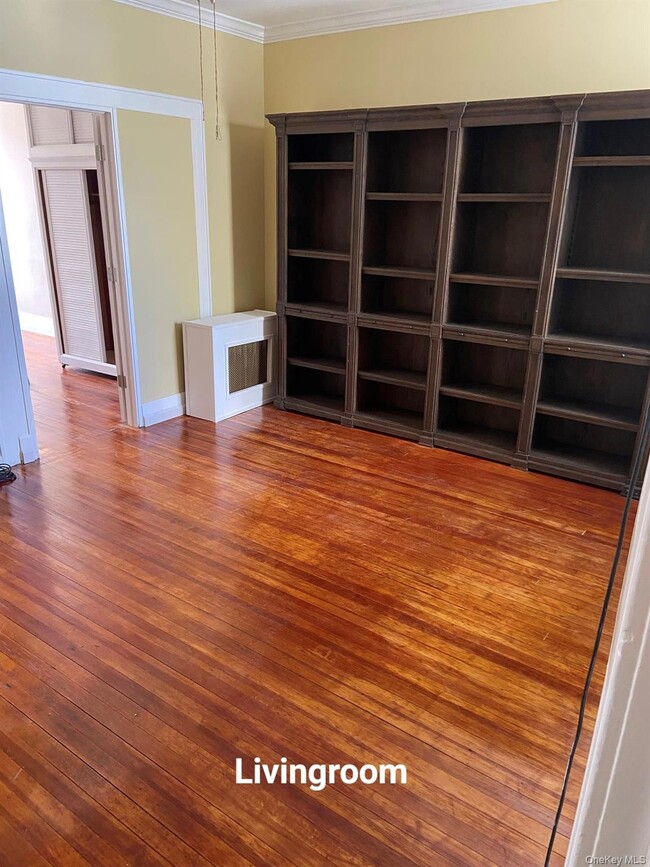 80 2nd St in Mineola, NY - Building Photo - Building Photo