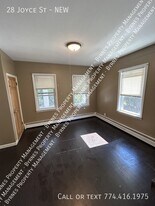 28 Joyce St in Webster, MA - Building Photo