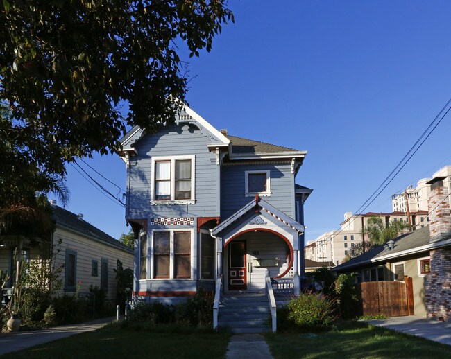 411 S 11th St in San Jose, CA - Foto de edificio - Building Photo