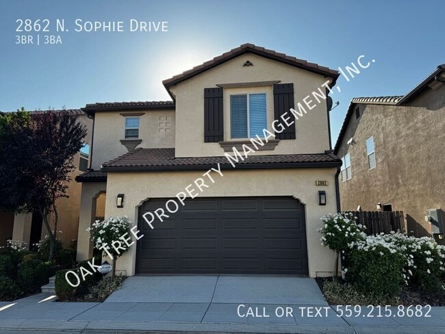 2862 N Sophie Dr in Fresno, CA - Building Photo - Building Photo