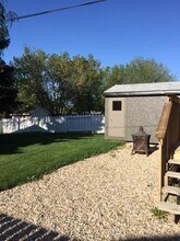 9221-9111 111 Ave in Grande Prairie, AB - Building Photo - Building Photo