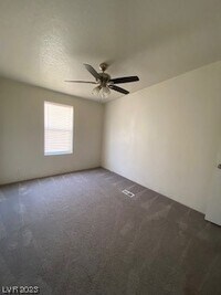 91 Gemini Dr photo'