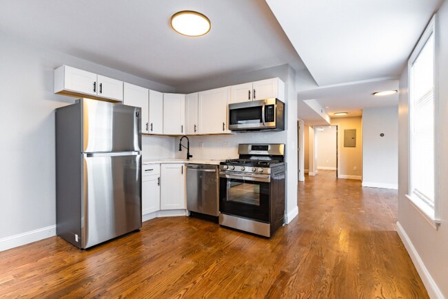 173 Emerson St, Unit 2