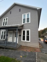 531 Walnut St in Newport, PA - Building Photo