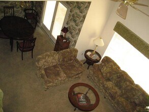 1132 Ave De Las Casas in Lady Lake, FL - Building Photo - Building Photo