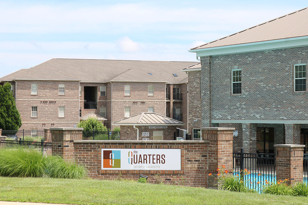 The Quarters at W Lafayette - Student Living in West Lafayette, IN - Building Photo