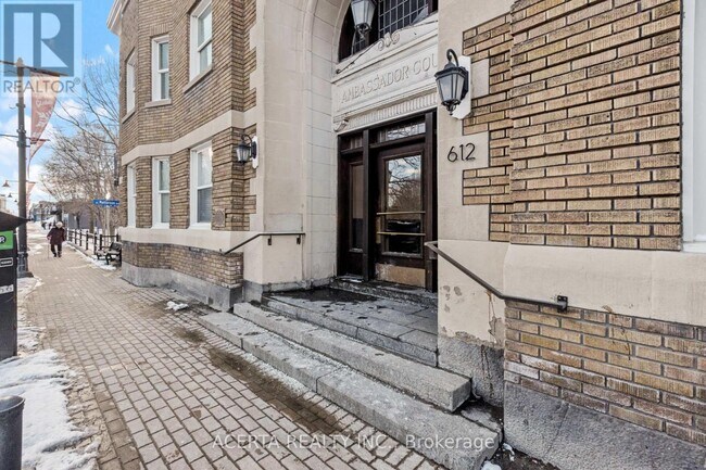 612-612 Bank St in Ottawa, ON - Building Photo - Building Photo