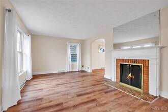 21 Waverly Ave in Buffalo, NY - Building Photo - Building Photo