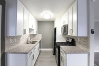 Building Photo - Cedar Glen Apartments in Los Angeles, California