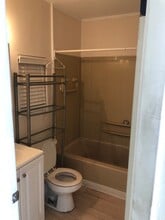 410 28th St W, Unit C in Bradenton, FL - Building Photo - Building Photo