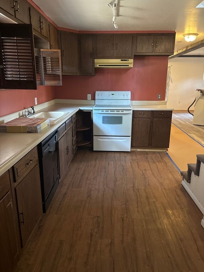 205 S 20th Ave in Bozeman, MT - Building Photo - Building Photo