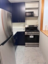 2222 E Belleview Pl in Milwaukee, WI - Building Photo - Building Photo