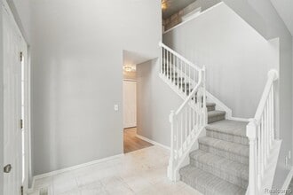 2609 Huntington Dr in Lake Orion, MI - Building Photo - Building Photo