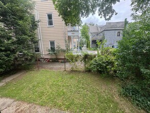 15 Belmont Sq, Unit 1 in Somerville, MA - Building Photo - Building Photo