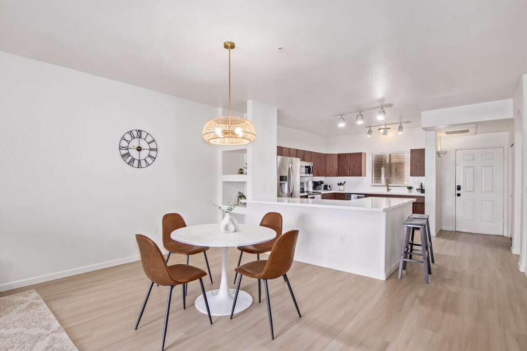 920 E Devonshire Ave in Phoenix, AZ - Building Photo