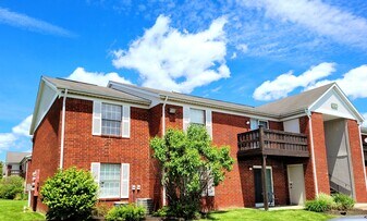 Crosswinds in Indianapolis, IN - Building Photo