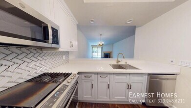 3480 Barham Blvd in Los Angeles, CA - Building Photo - Building Photo