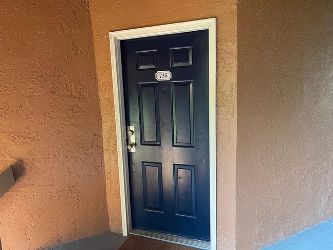 5128 Conroy Rd in Orlando, FL - Building Photo - Building Photo