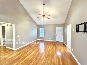 3420 Chateau Valley Ln in Nashville, TN - Building Photo - Building Photo