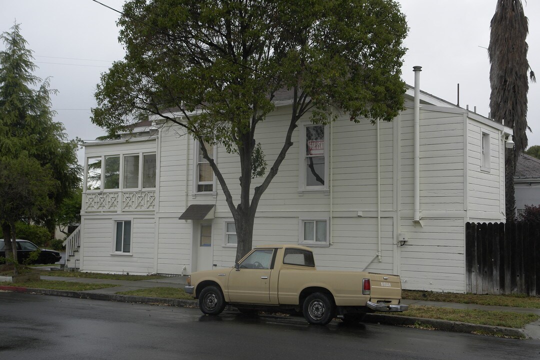 2311 5th St in Livermore, CA - Building Photo