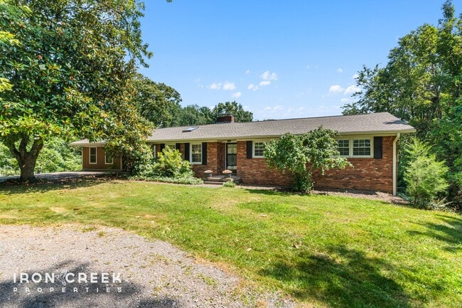 property at 34 W Oakview Rd