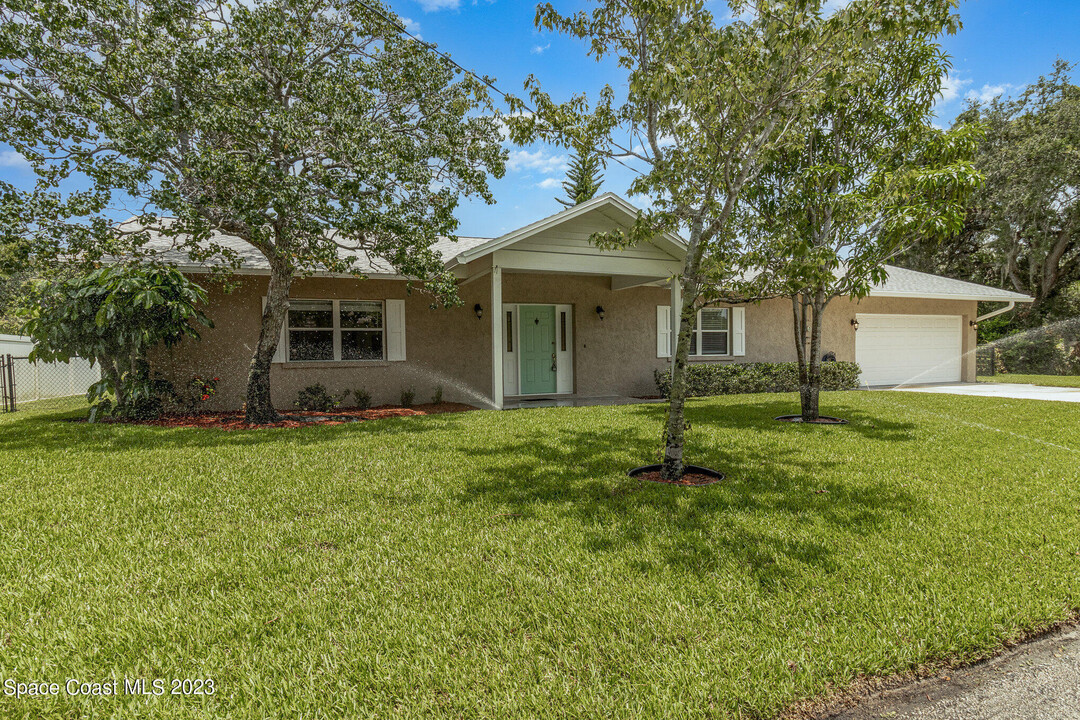 2107 Franklin St in Melbourne, FL - Building Photo