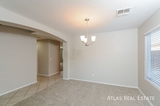 11690 N 153rd Ave in Surprise, AZ - Foto de edificio - Building Photo