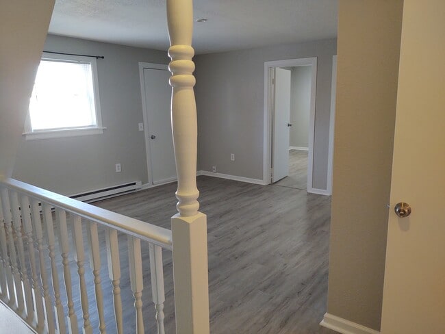 111 Elm St, Unit Rossford Apartment