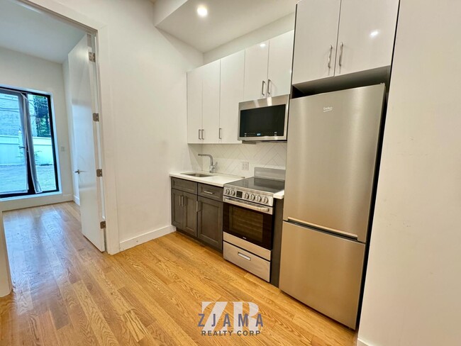 property at 435 DeKalb Ave