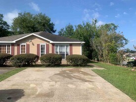 299 Wilson Green Blvd in Tallahassee, FL - Building Photo