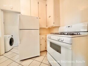 107 N Harper Ave in Los Angeles, CA - Building Photo - Building Photo