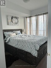 30 Shore Breeze Dr in Toronto, ON - Building Photo - Building Photo