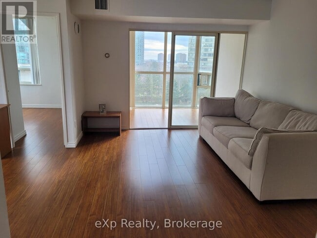 265 Enfield Pl in Mississauga, ON - Building Photo - Building Photo