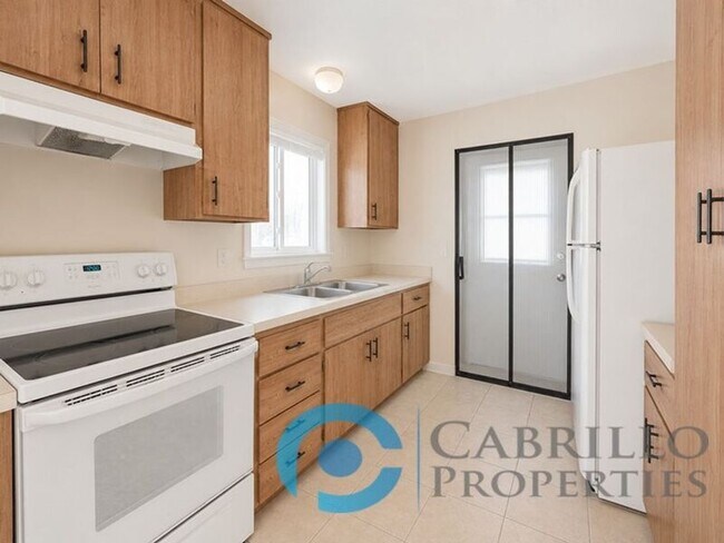 property at 12627 Lindo Ln